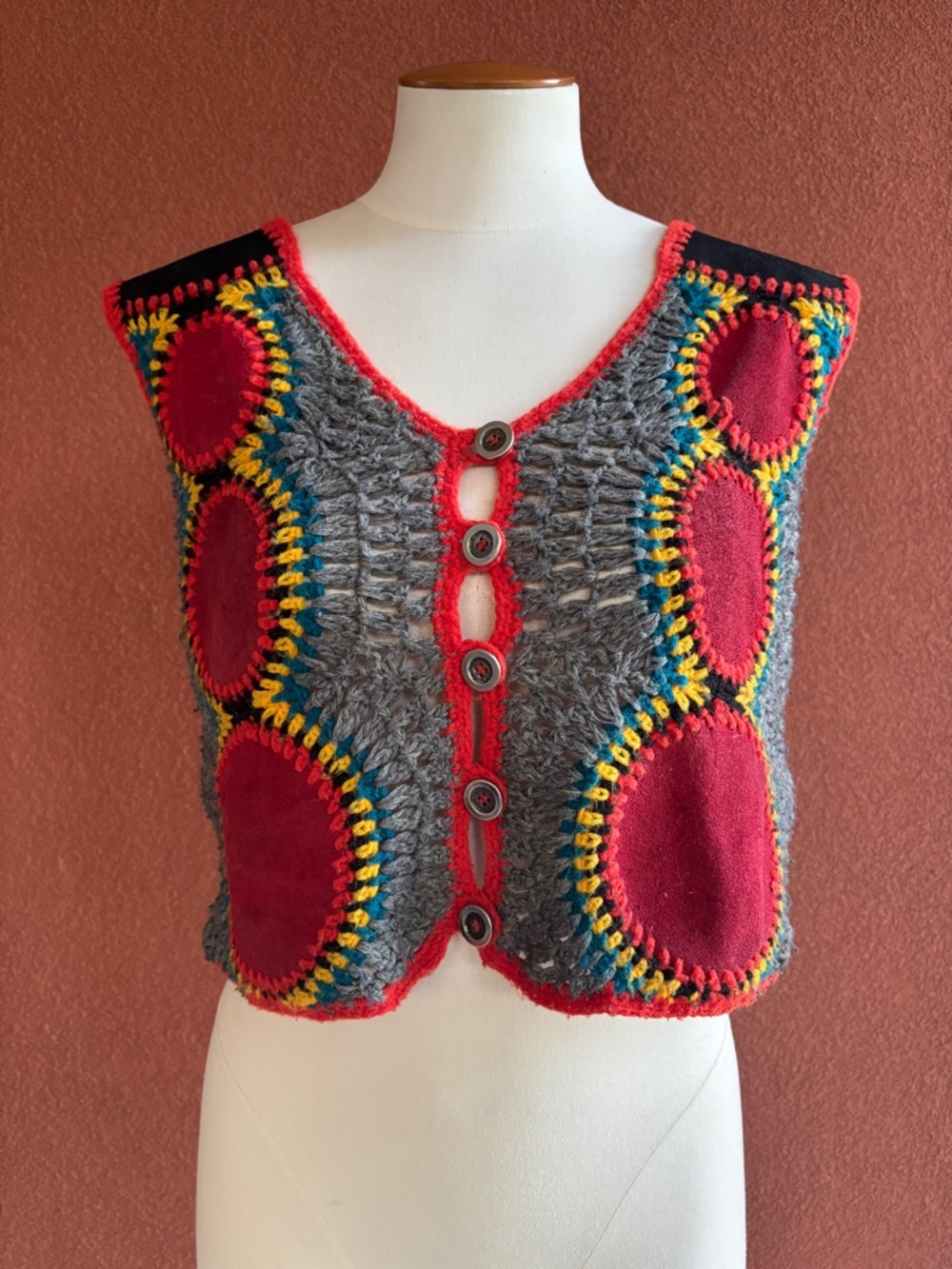 Crochet Patchwork Button-Front Women's Sweater Vest - Red & Gray